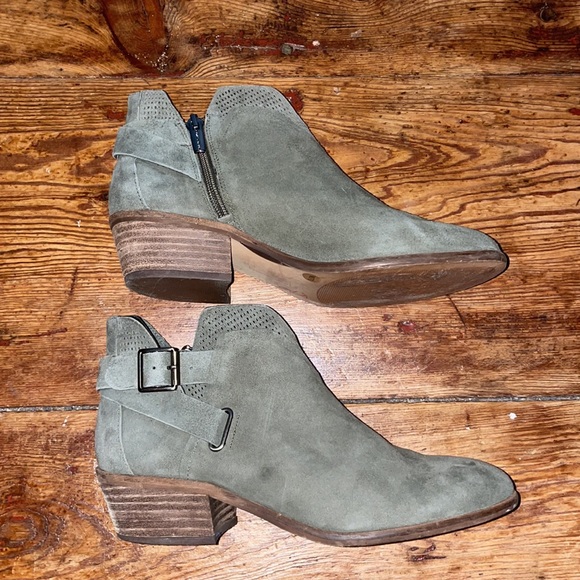 Vince Camuto Suede Exposed Ankle Booties Panthea - Picture 4 of 12